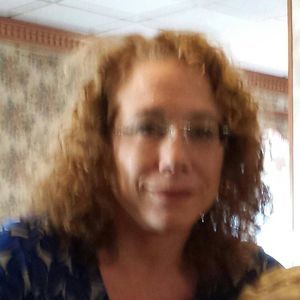 Meet your Posher, Dina